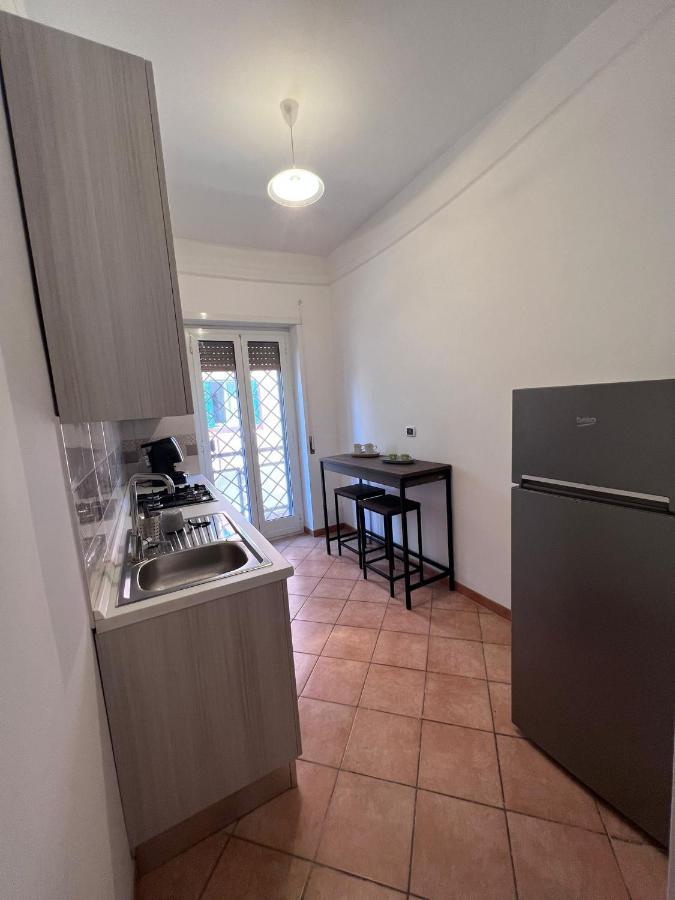 Le Marinare Apartment ลิโด ดิ ออสเตีย ภายนอก รูปภาพ